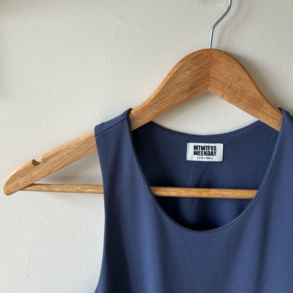 Weekday Sleek Purple Maxi Dress - Picture 5 of 12